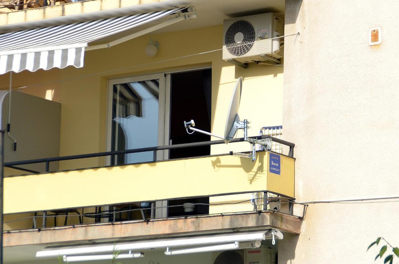 Apartment Renata Lovran Exterior photo